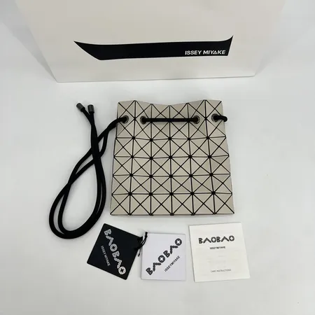 ボッテガ ヴェネタ ショルダーバッグ