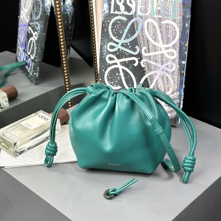 ロエベ ショルダーバッグ