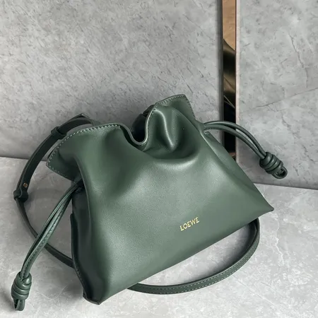 ロエベ ショルダーバッグ