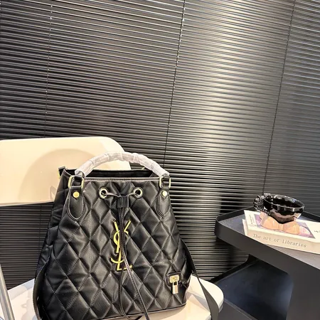 イブサンローラン ショルダーバッグ