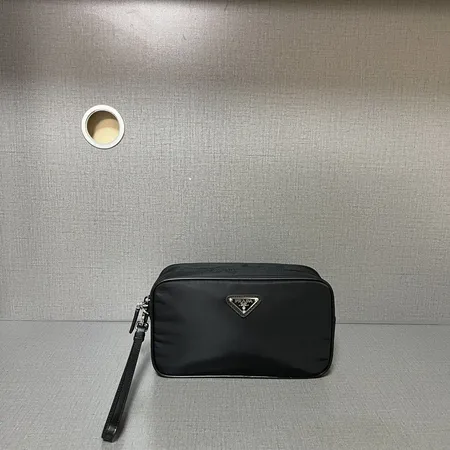 プラダ ハンドバッグ