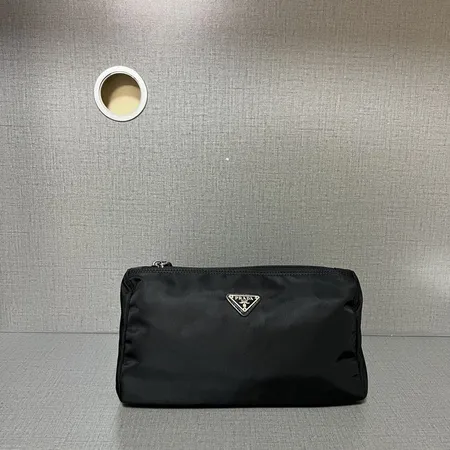 プラダ ハンドバッグ