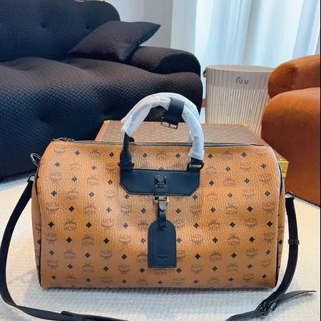 エムシーエム ハンドバッグ