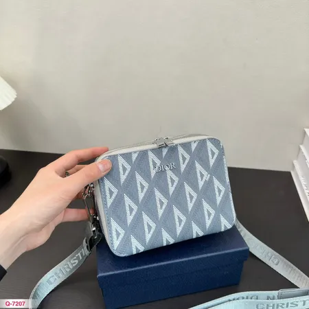 ディオール ショルダーバッグ