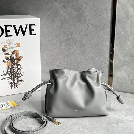 ロエベ ショルダーバッグ