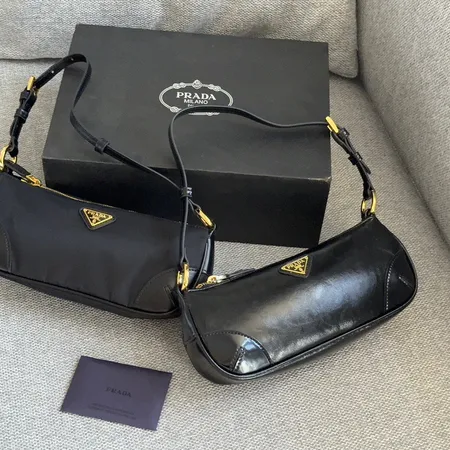 プラダ ショルダーバッグ
