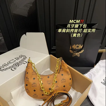 エムシーエム ショルダーバッグ