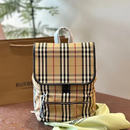 バレンシアガ リュックサック