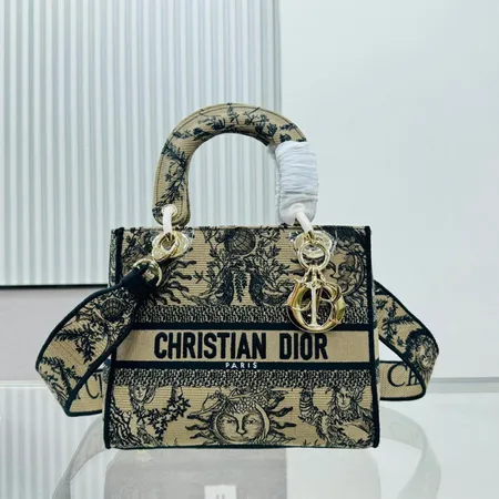 ディオール ハンドバッグ