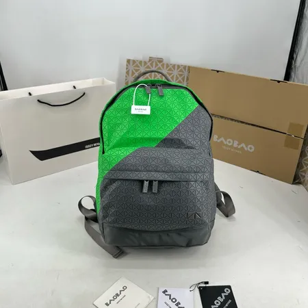 イッセイ ミヤケ リュックサック