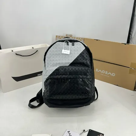 イッセイ ミヤケ リュックサック