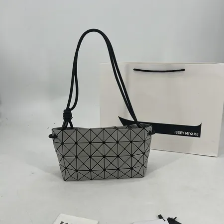 ボッテガ ヴェネタ ショルダーバッグ