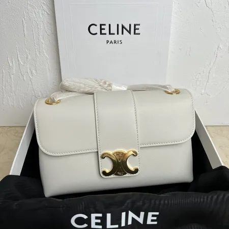 セリーヌ ショルダーバッグ