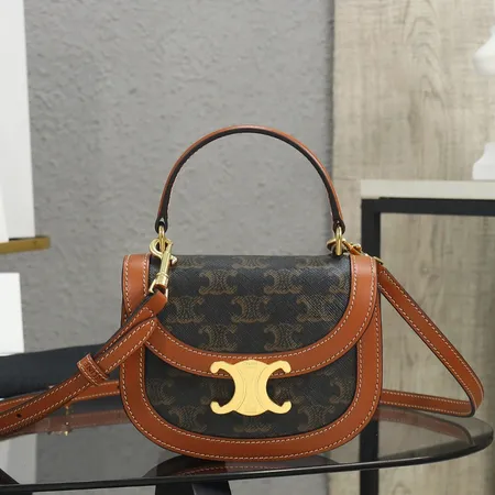 セリーヌ ショルダーバッグ