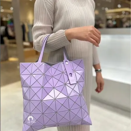 イッセイ ミヤケ ハンドバッグ