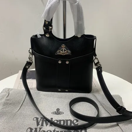 ヴィヴィアン・ウエストウッド ハンドバッグ