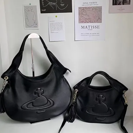 ヴィヴィアン・ウエストウッド ハンドバッグ