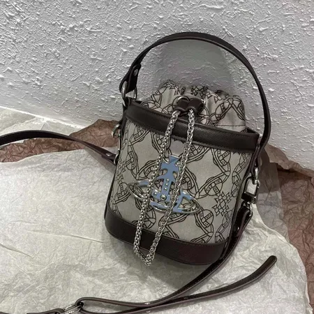 ヴィヴィアン・ウエストウッド ハンドバッグ