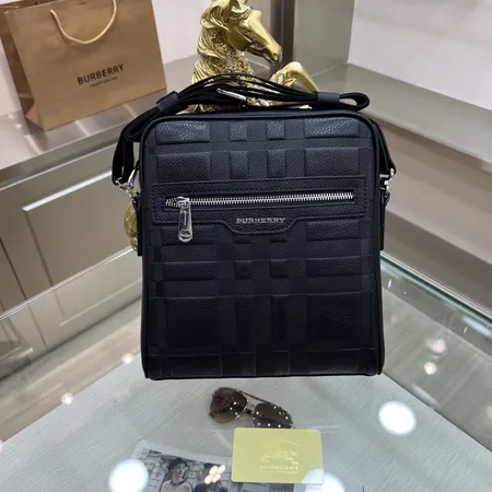 コーチ ショルダーバッグ