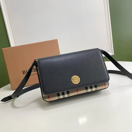 バーバリー ス ショルダーバッグ