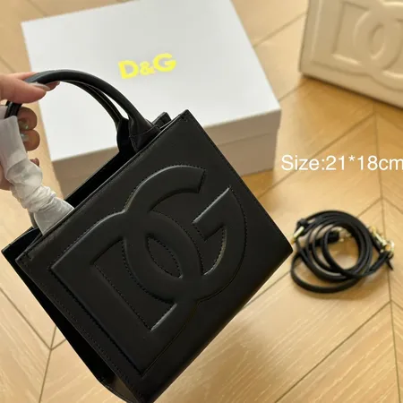 イッセイ ミヤケ ショルダーバッグ