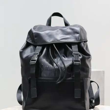 ジバンシィ リュックサック