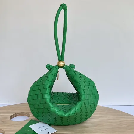 ボッテガ ヴェネタ ハンドバッグ