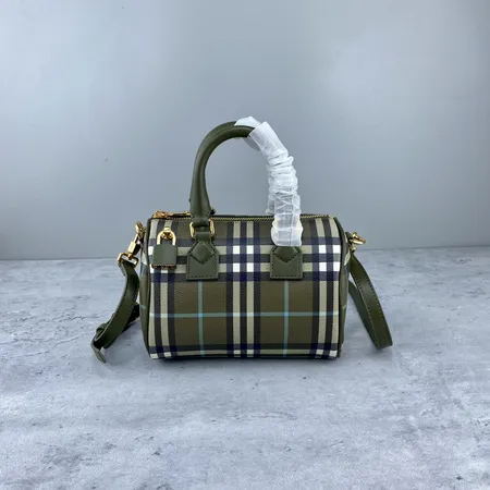 バーバリー ス ハンドバッグ