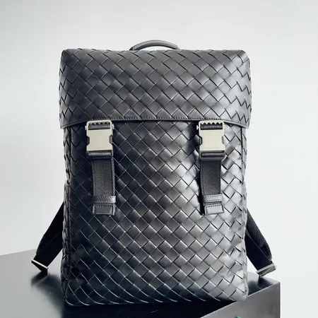 ボッテガ ヴェネタ リュックサック