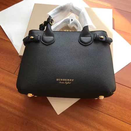 コーチ ショルダーバッグ