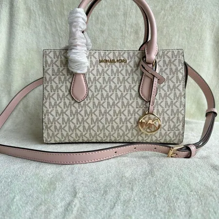 マイケルコース ショルダーバッグ