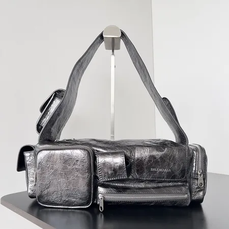 イブサンローラン ショルダーバッグ