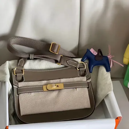 エルメス ショルダーバッグ