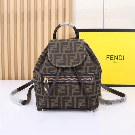 プラダ リュックサック