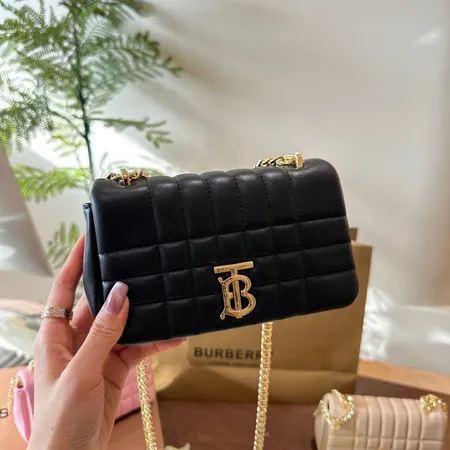 バーバリー ス ショルダーバッグ