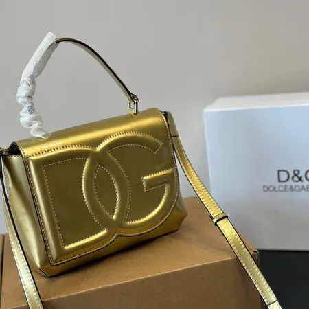 イッセイ ミヤケ ショルダーバッグ