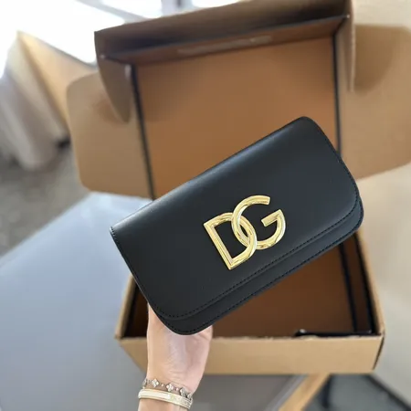 イッセイ ミヤケ ショルダーバッグ