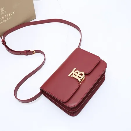 ヴェルサーチ ショルダーバッグ