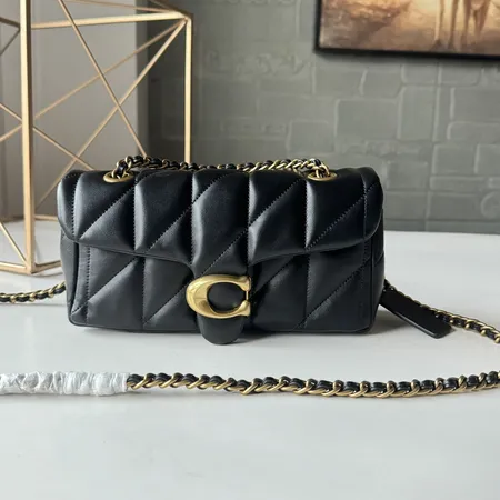 コーチ ショルダーバッグ