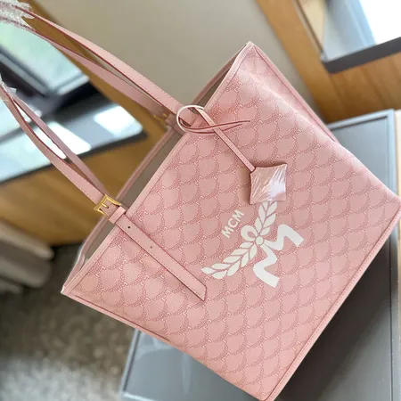 エムシーエム ハンドバッグ