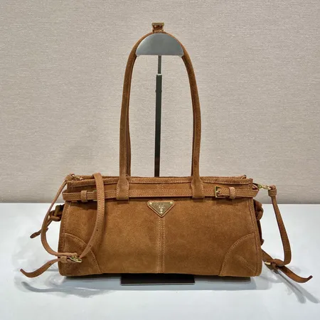 プラダ ハンドバッグ