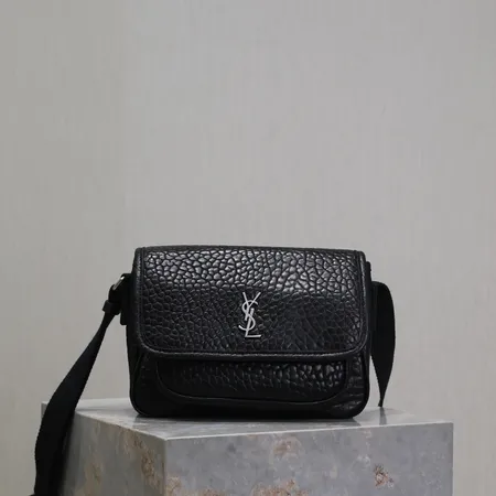 イブサンローラン ショルダーバッグ