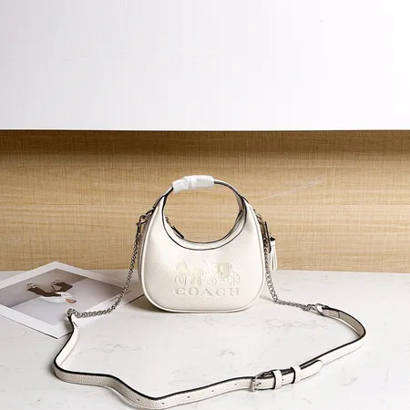 コーチ ショルダーバッグ