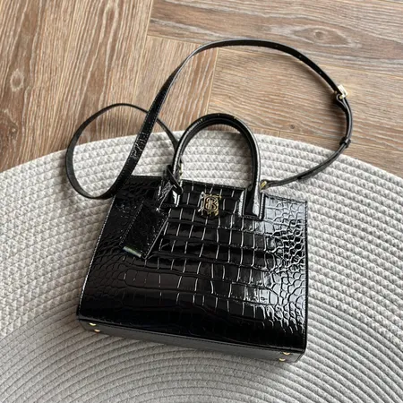 バーバリー ス ハンドバッグ