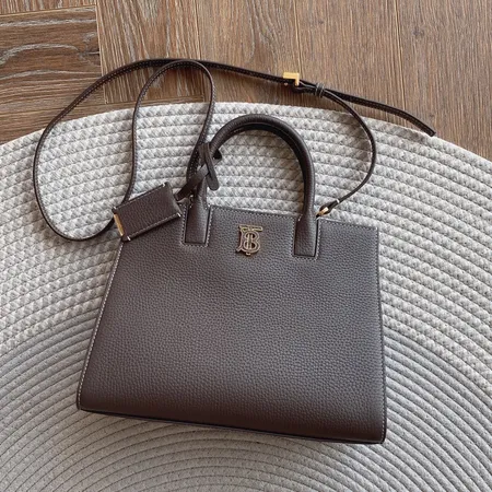 バーバリー ス ハンドバッグ