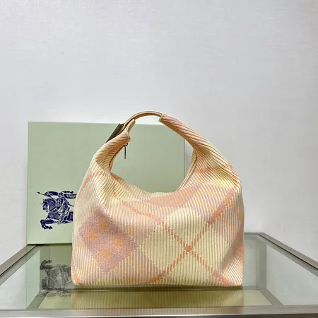 バーバリー ス ハンドバッグ