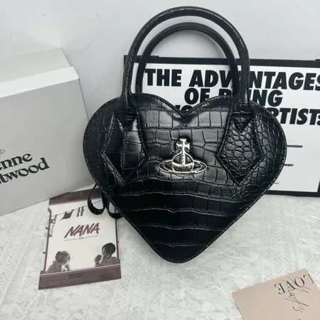 ヴィヴィアン・ウエストウッド ハンドバッグ