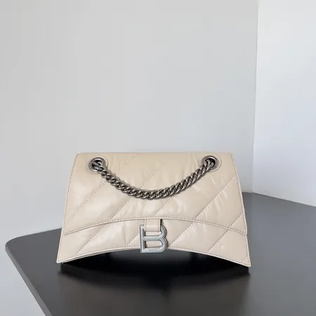 バレンシアガ ショルダーバッグ