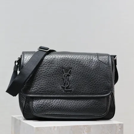 イブサンローラン ショルダーバッグ