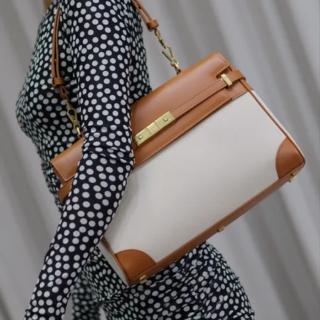 イブサンローラン ハンドバッグ